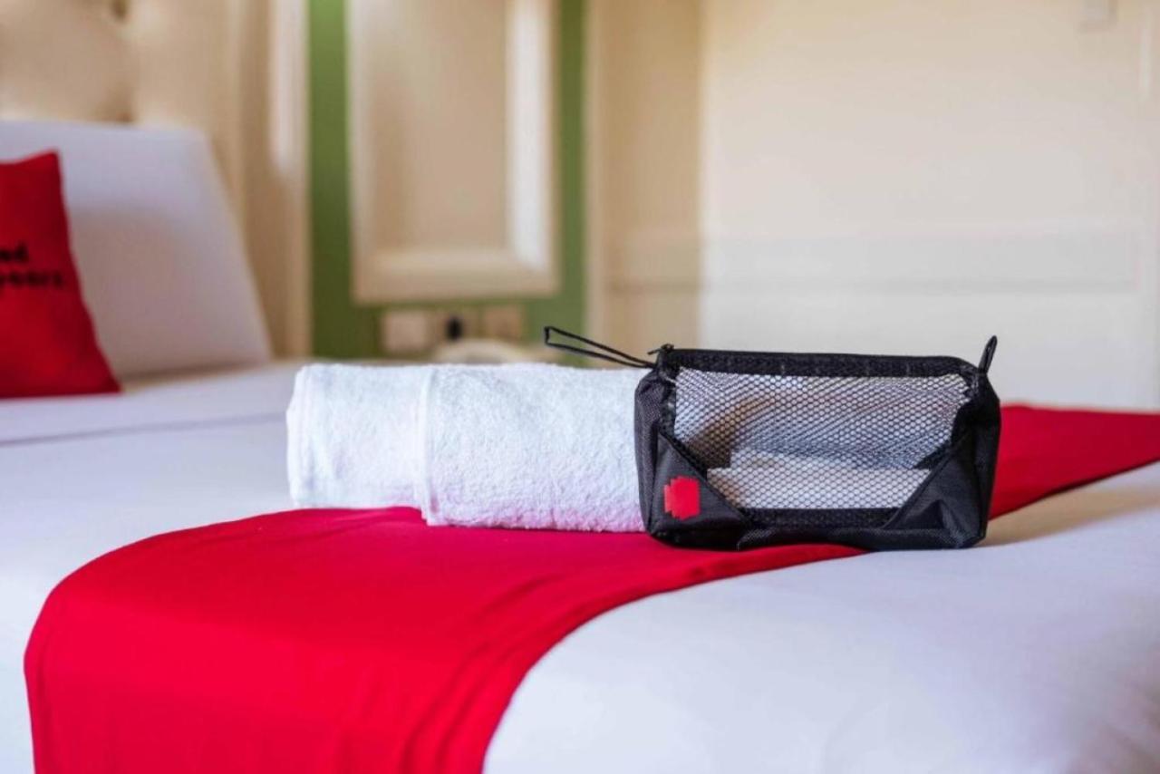 אילוילו Bernwoods Extyn B&B Dormitory מראה חיצוני תמונה